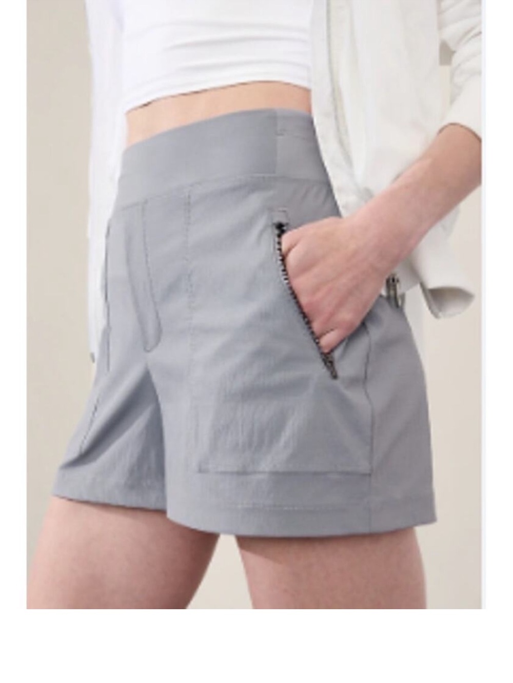 Athleta Trekkie North Mid Rise Shorts Gray Zipper Front Travel Sporty Chic